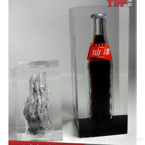 Customized Clear Acrylic Block Embedded with Bottle Lucite Block with Can Inside